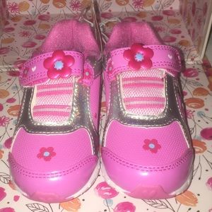NWT Minnie Mouse Velcro Sneakers